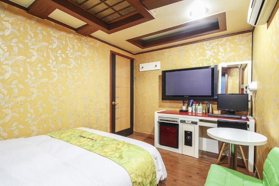 Couple Motel Сеул Экстерьер фото