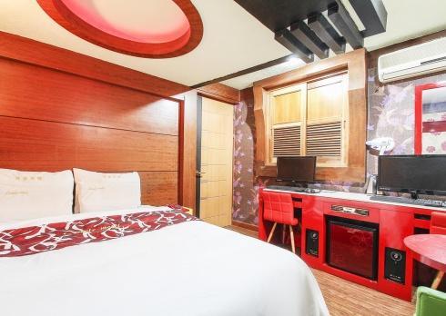 Couple Motel Сеул Экстерьер фото