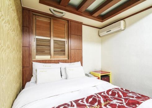 Couple Motel Сеул Экстерьер фото